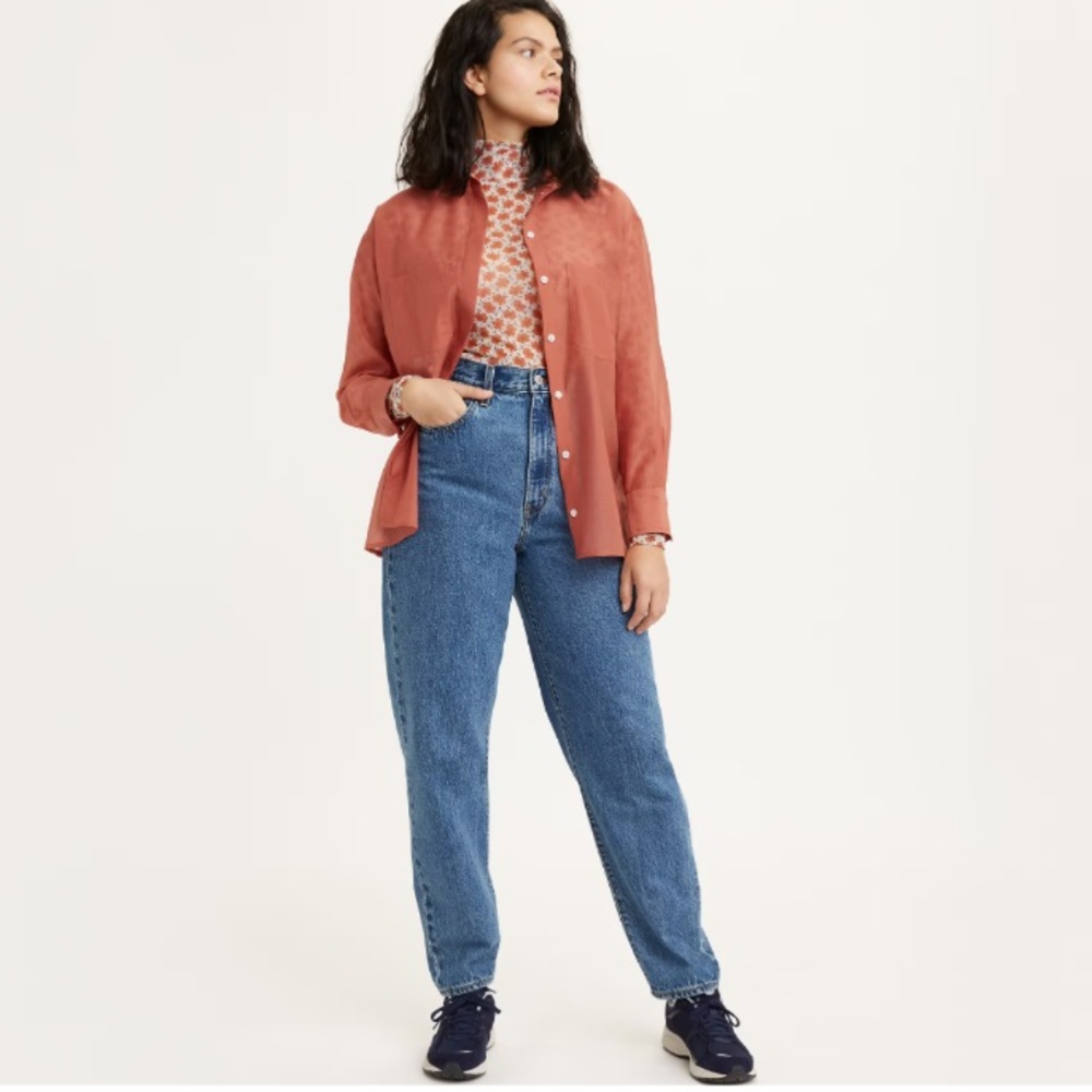 LEVI’S High Loose Tapered Fit Mom Jeans
